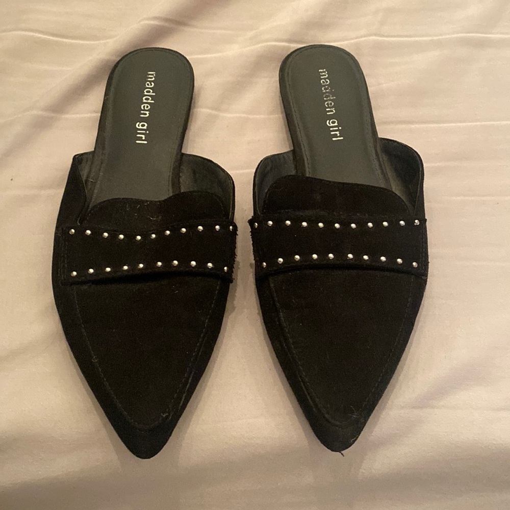 Madden Girl- Black Studded Velvet Flats- Business Causal- Like New